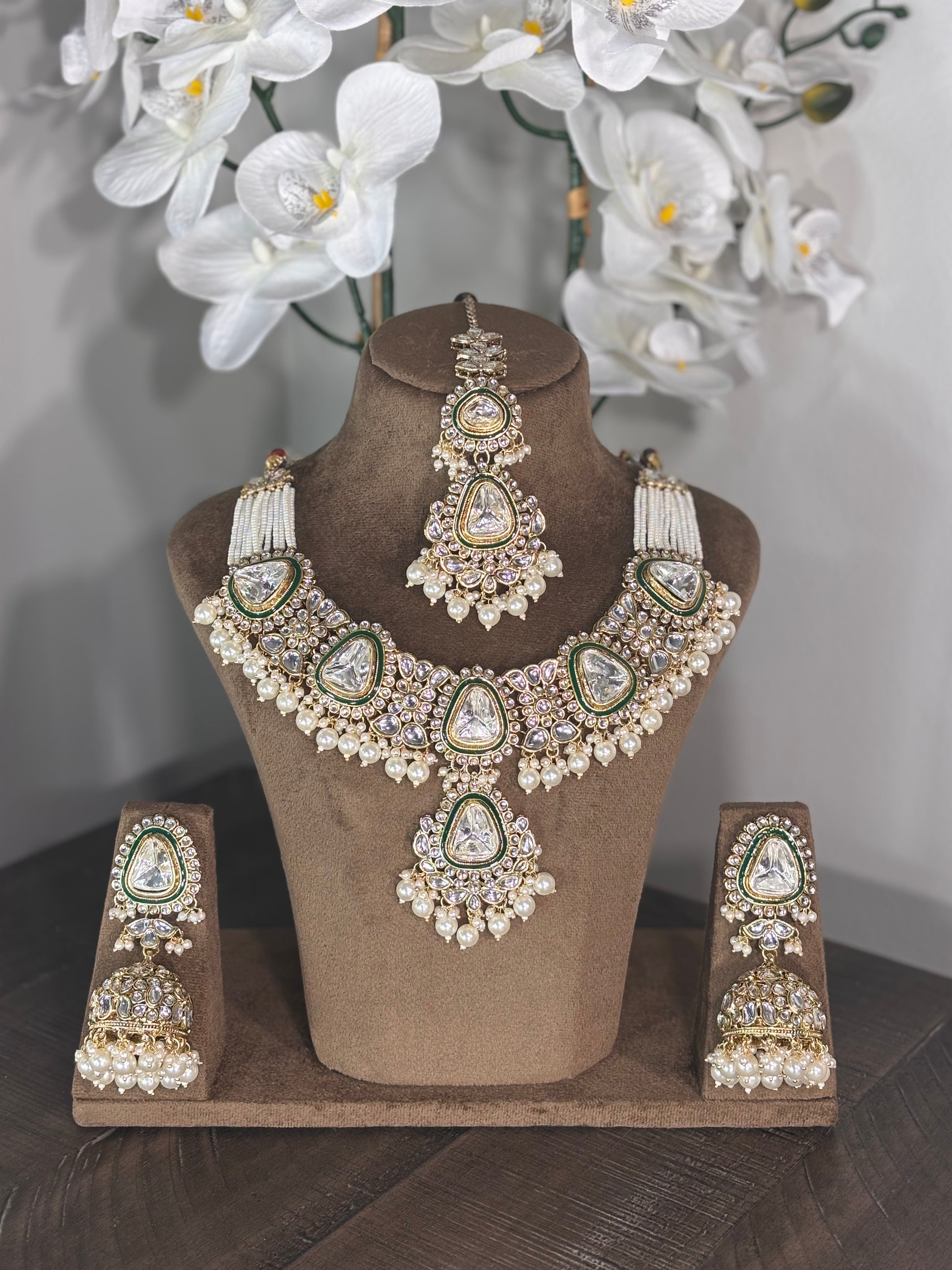 PARADISE Necklace Set