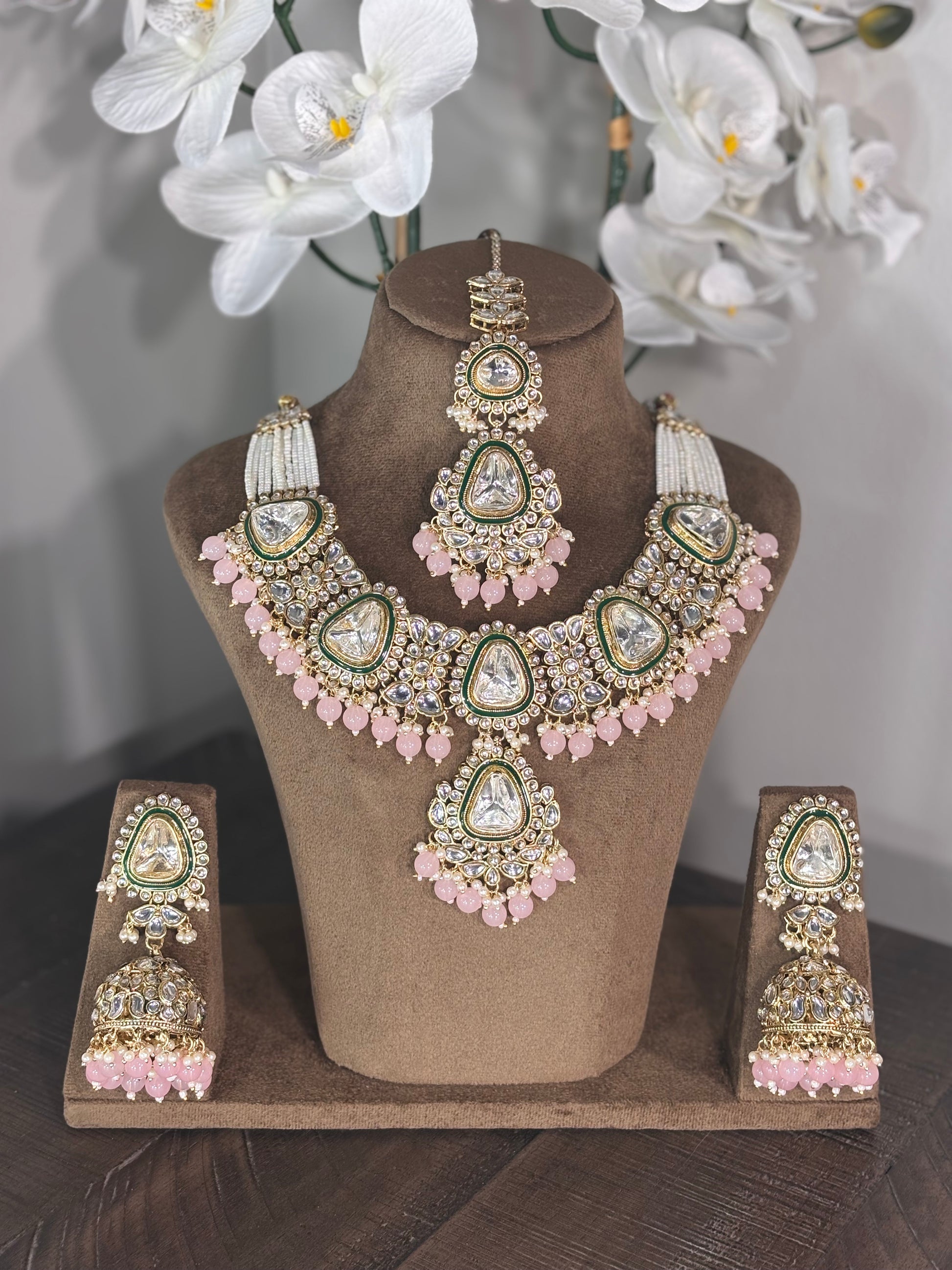 PARADISE Necklace Set