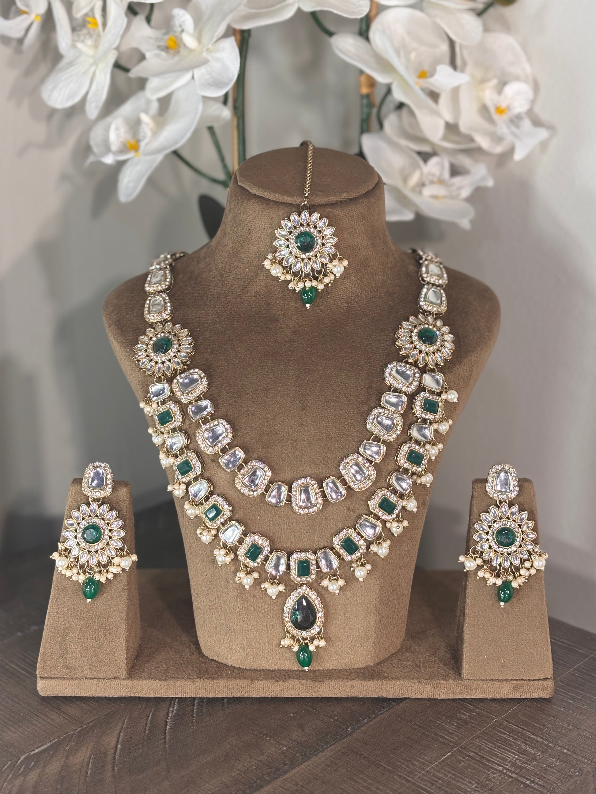 AYESHA Necklace Set