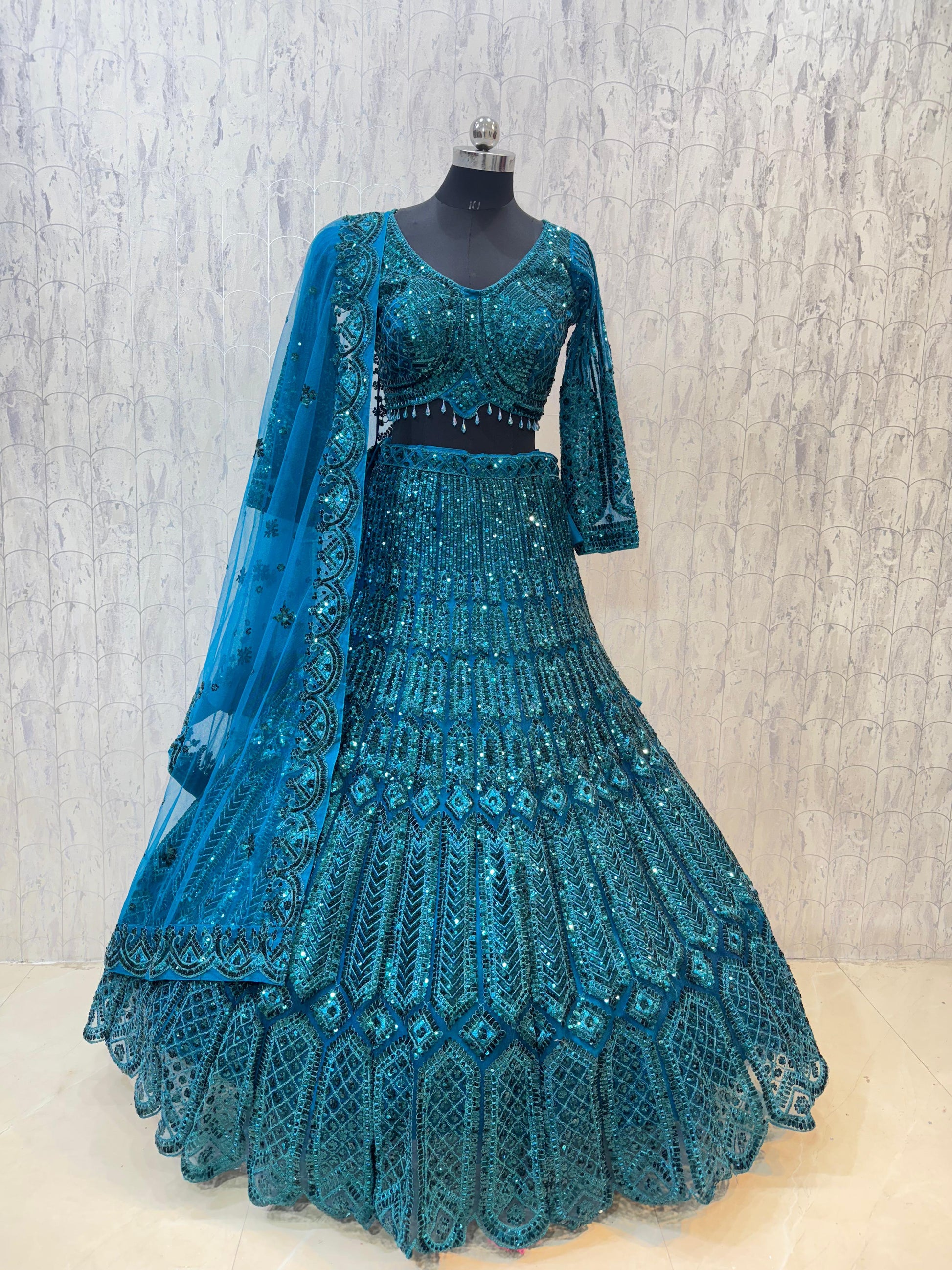 LAUNCHING SOON! CATALOG: 39 - EXP 33