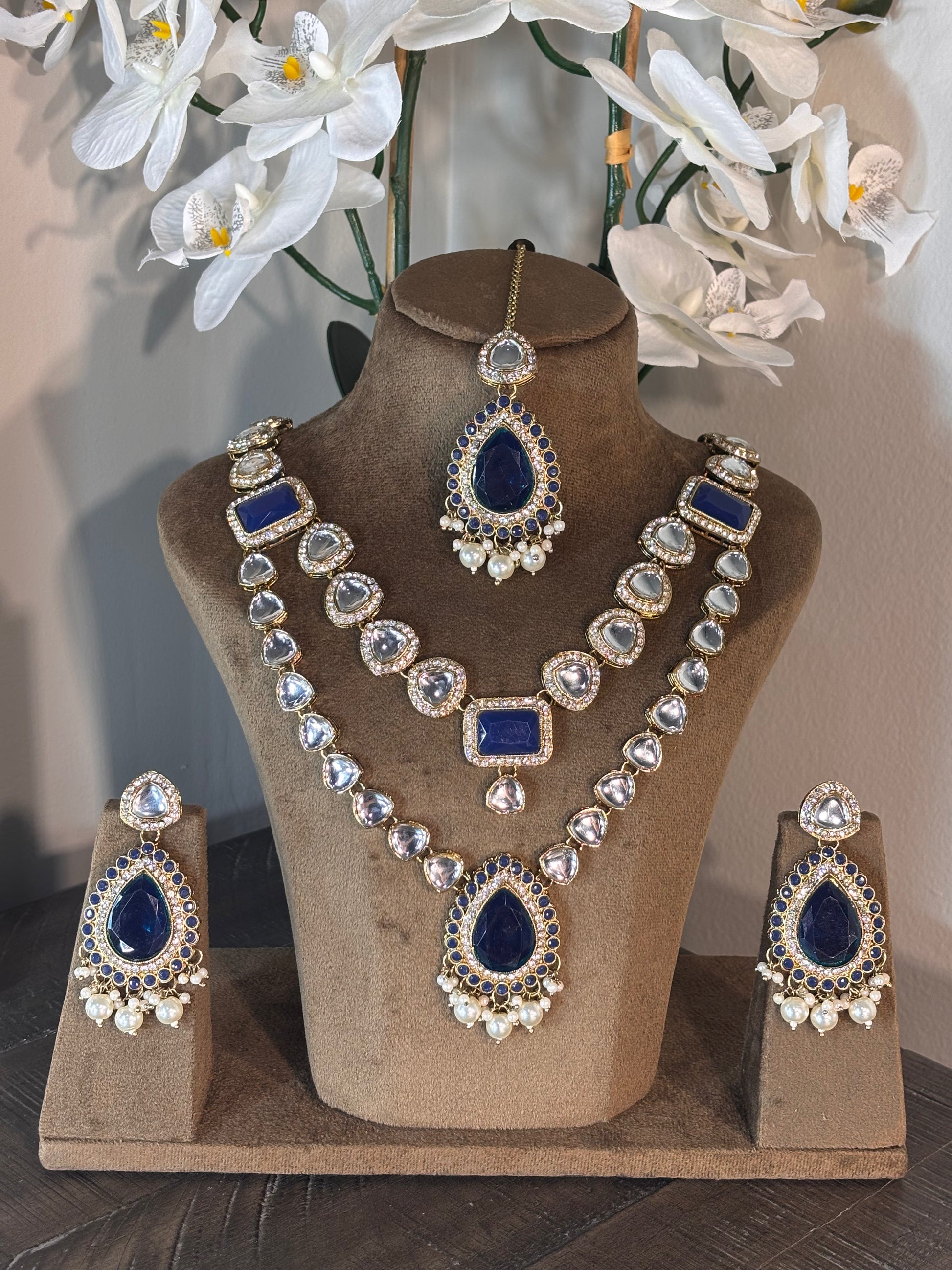 ALIA Necklace Set