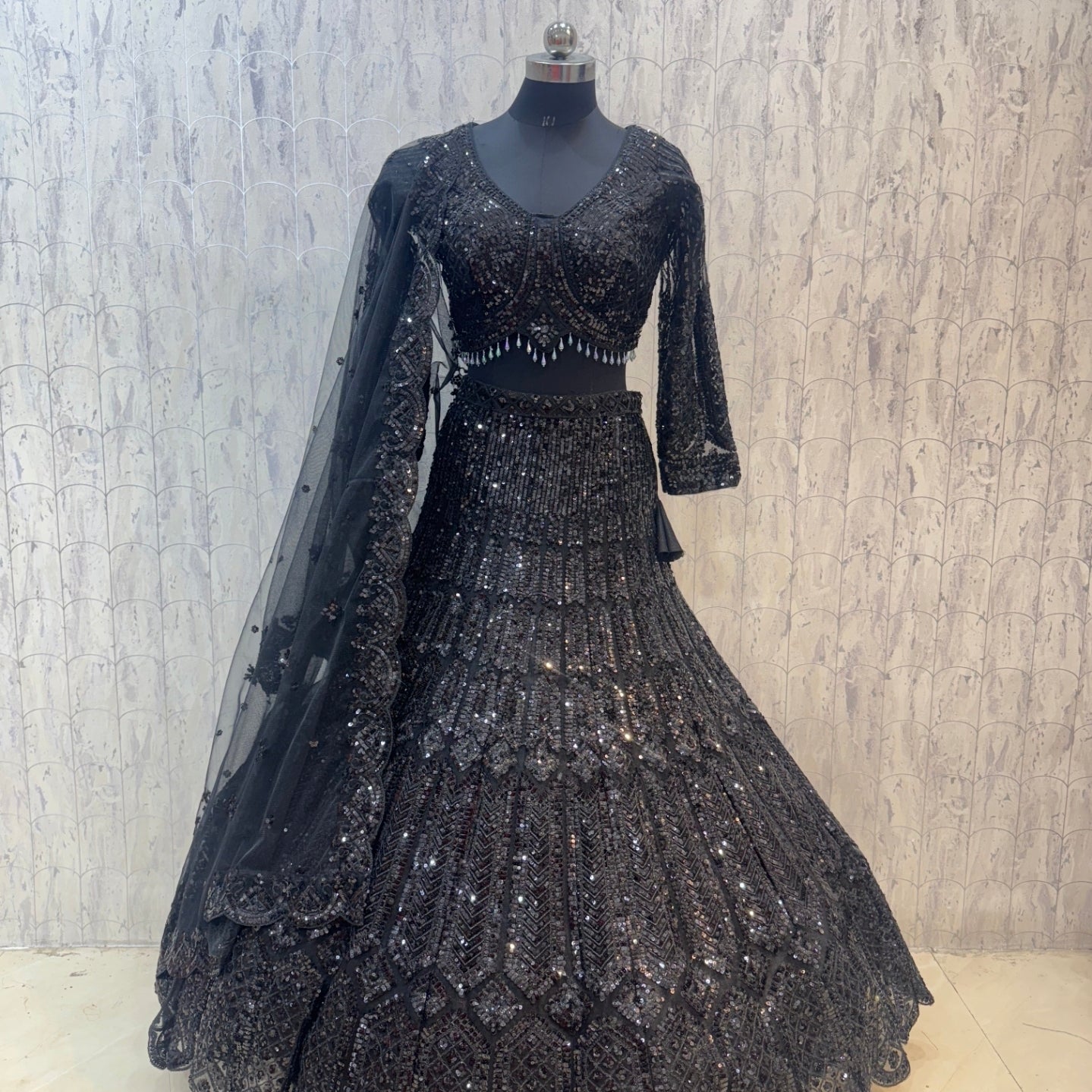 LAUNCHING SOON! CATALOG: 39 - EXP 33