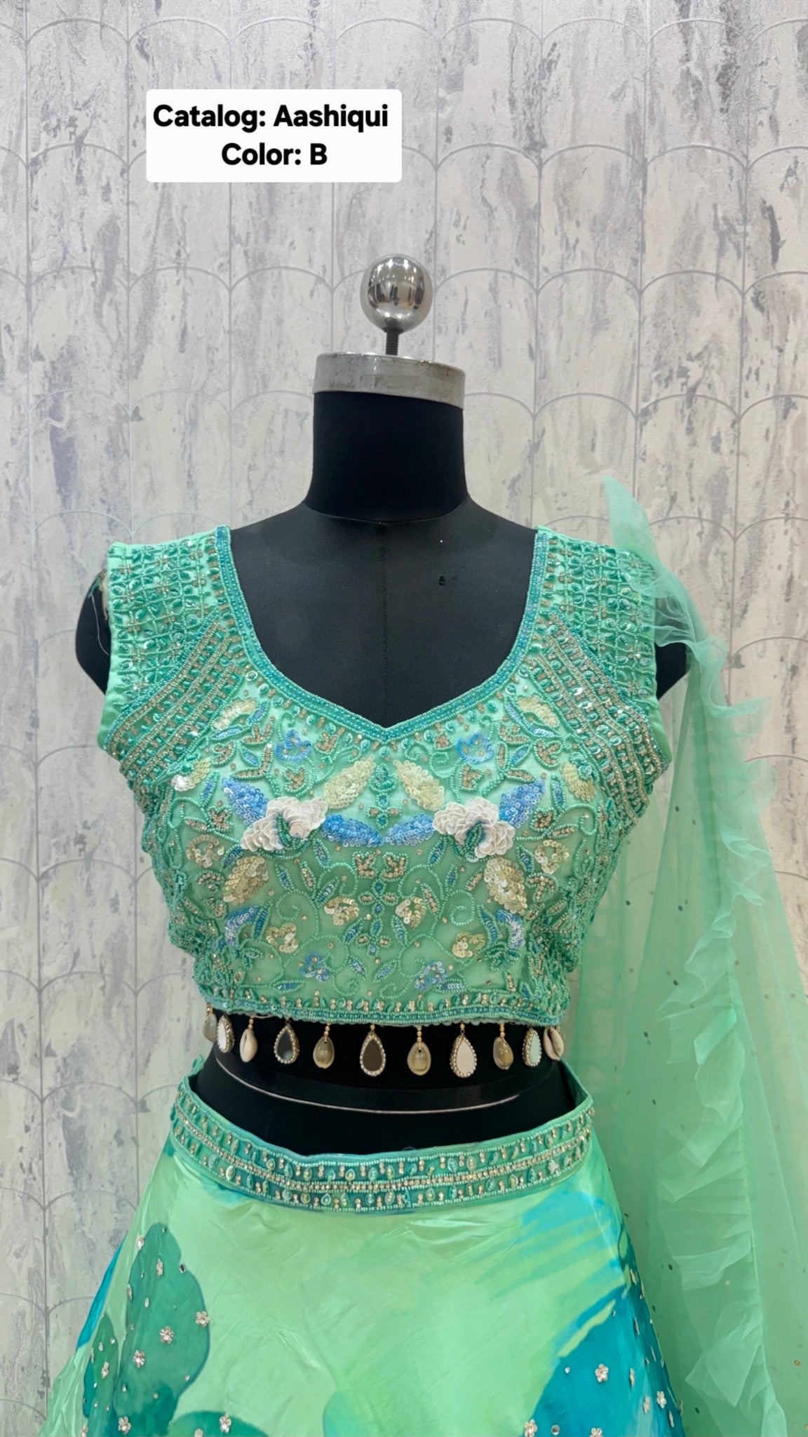 Aashiqui - Color B - blouse detail