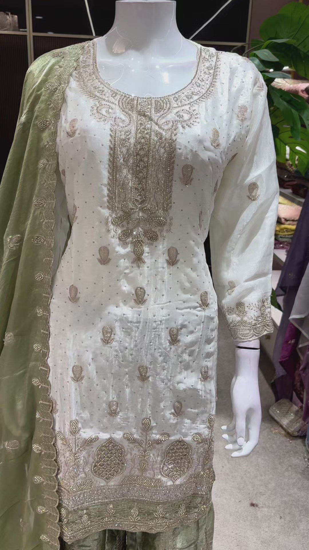 Catalog 1636 Color B original product video - ivory kurta with muted light olive-green contrast