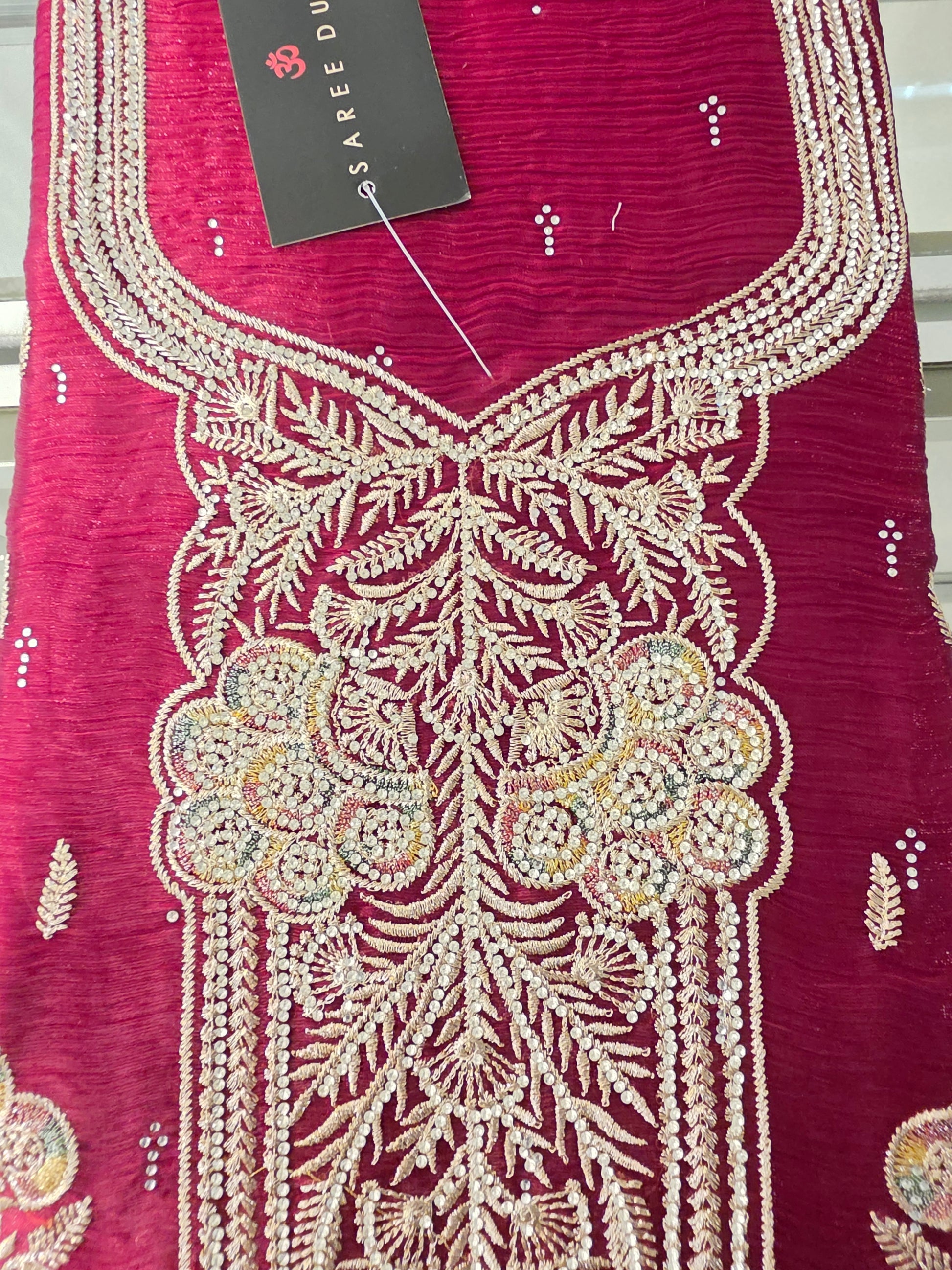 CATALOG: GOLDEN PARI